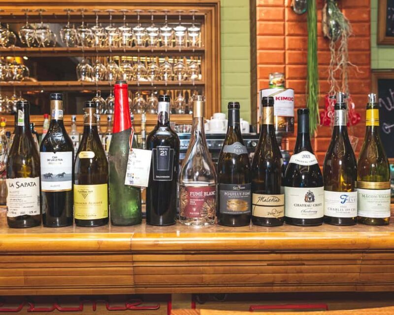 Bucharest: Romanian Lunch Offer & Sparkling Wine - A Closer Look at the Experience