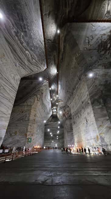 Bucharest: Slanic Salt Mine & Tomb of Dracula - FAQ