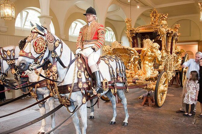 Buckingham Palace: Admission ticket to The Royal Mews - Who Will Love This Tour?
