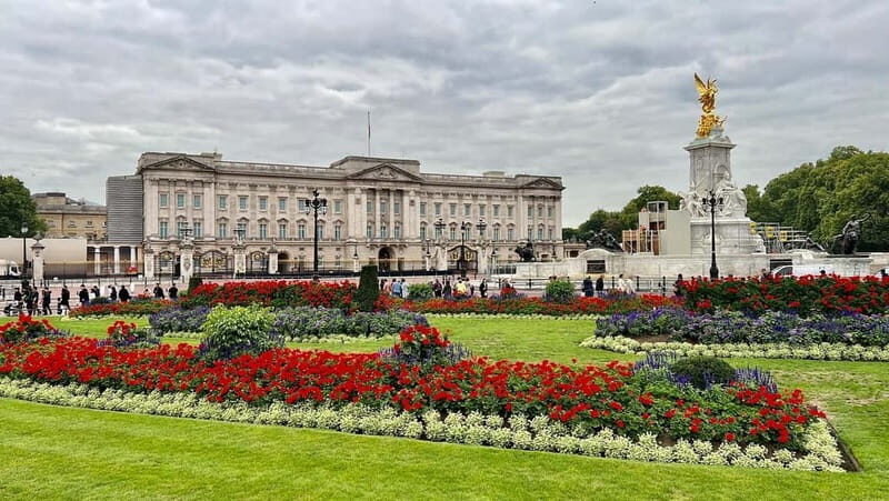 Buckingham Palace, Changing of the Guard Walking Tour - The Real Deal: What Travelers Say