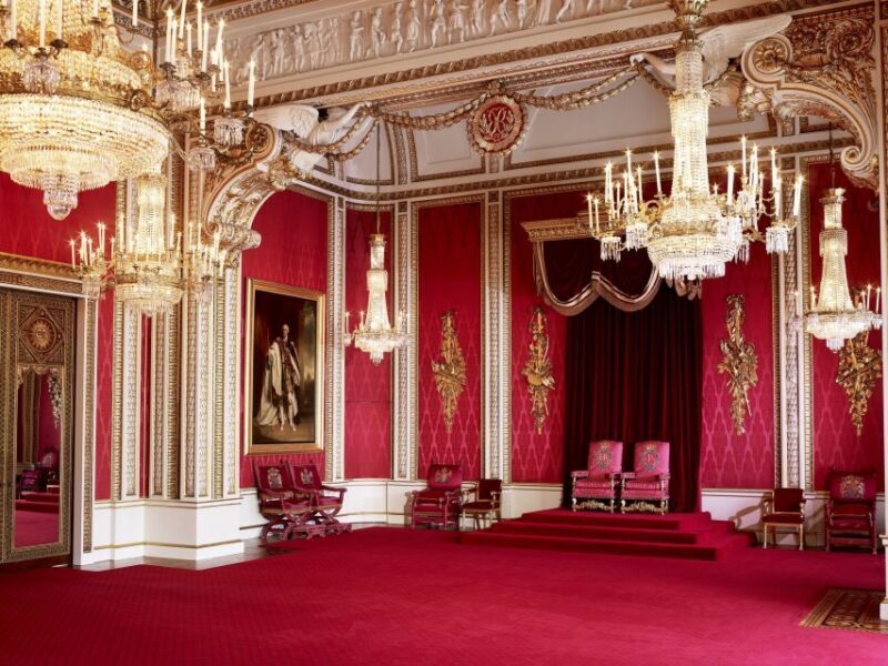 Buckingham Palace & Windsor Castle: Full-Day Tour - FAQ