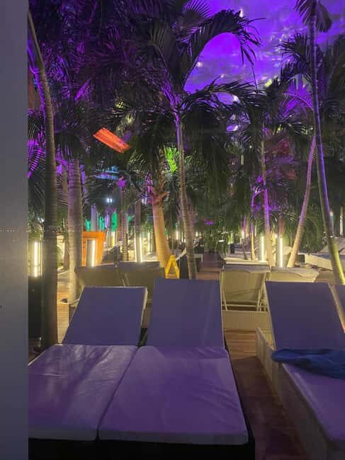 Bucuresti: Bucuresti Therme Transfer and Full-Day Access - Key Points