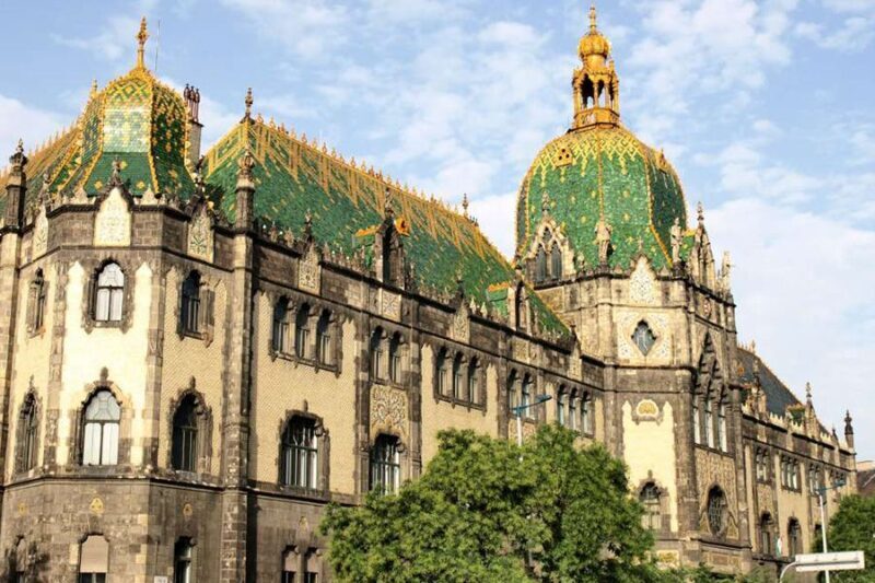Budapest Art Nouveau Walking Tour - Exploring Budapest’s Art Nouveau Style