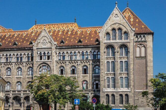 Budapest Art Nouveau Walking Tour - Key Points