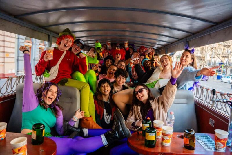 Budapest: BeerBus Sightseeing Tour with a bottle of prosecco - Key Points