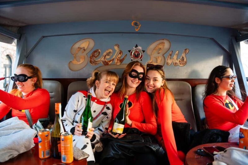 Budapest: BeerBus Sightseeing Tour with a bottle of prosecco - Value for Money