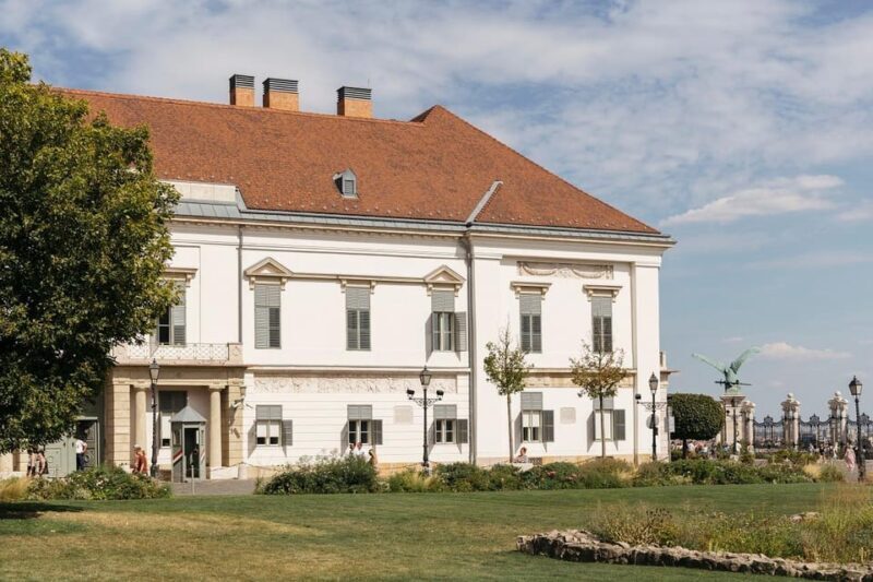 Budapest: Buda Castle Walking Tour & Folk Music Performance - The Real Traveler Perspective