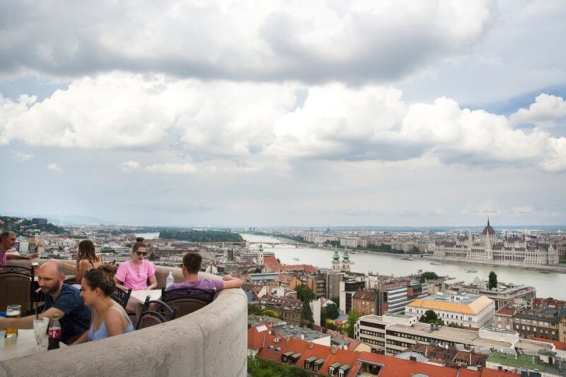 Budapest: Buda Castle Walking Tour in German - A Closer Look at the Buda Castle Walking Tour