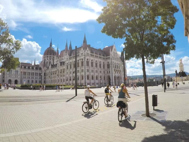 Budapest & Castle E-bike Tour with a local guide - The Value of the Tour
