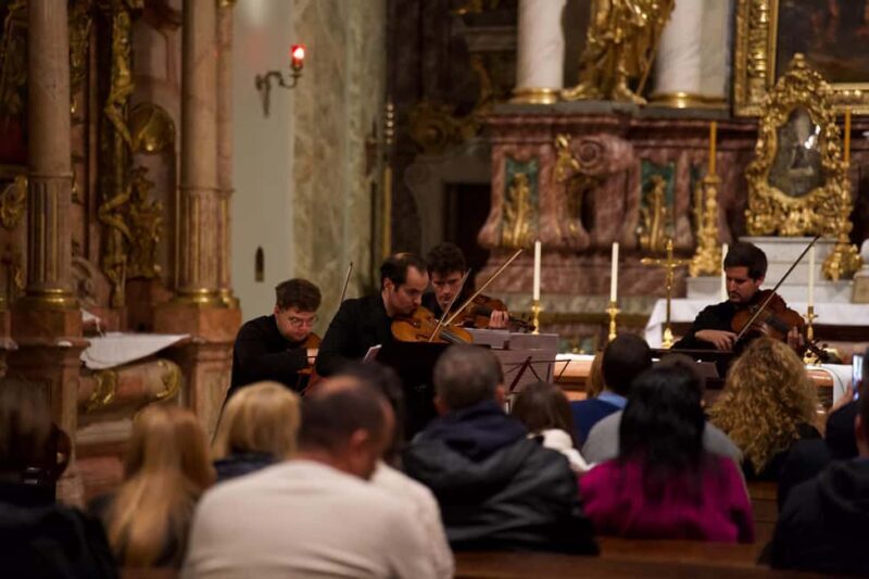 Budapest: Christmas Concert with Vivaldi, Mozart & more - The Experience: What You’ll Feel & Hear