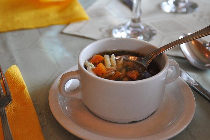 Budapest Danube Bend Full Day Tour with Lunch - End of review.