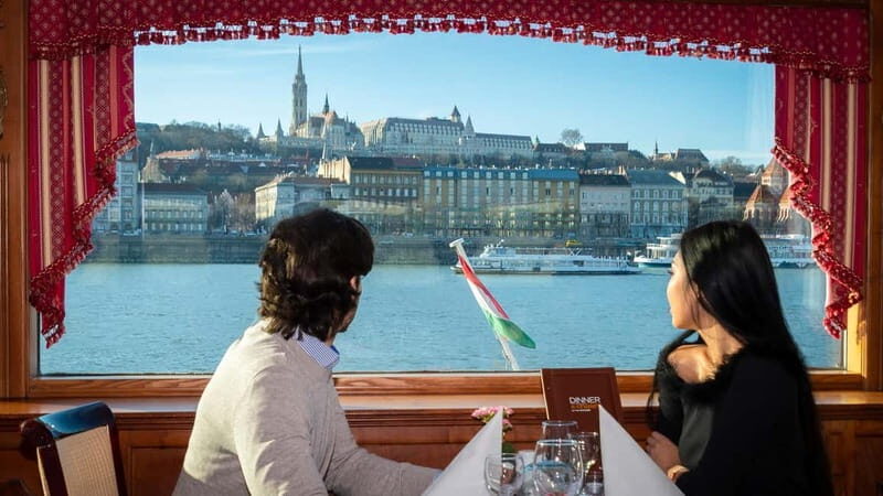 Budapest: Danube Cruise with Audioguide & Panorama Terrace - The Comfort and Convenience