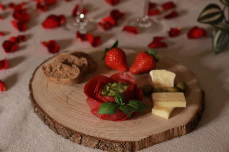 BUDAPEST, Day Spa : Couples Massage with Roses Bubble Bath - What to Expect from This Budapest Couples Wellness Experience