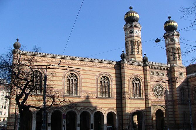 Budapest Dohany, Heroes', Rumbach synagogues & Jewish Ghetto Tour - An In-Depth Look at What to Expect