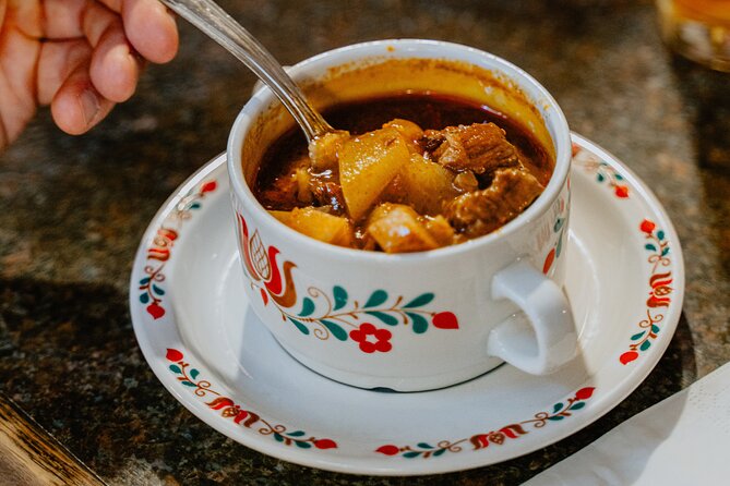 Budapest Food Tour: Market to Tavern with 14+ Tasters & Wines - The two time slots: 11:30 market walk vs 5:00 tipsy tour