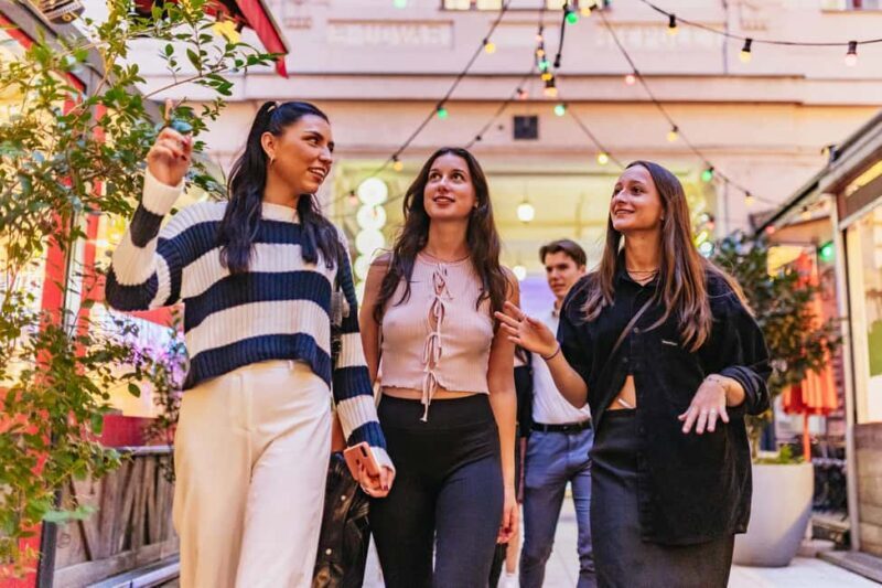 Budapest Food Walking Tour: Eat, Sip & Explore Like a Local - Pairing Food & Drinks