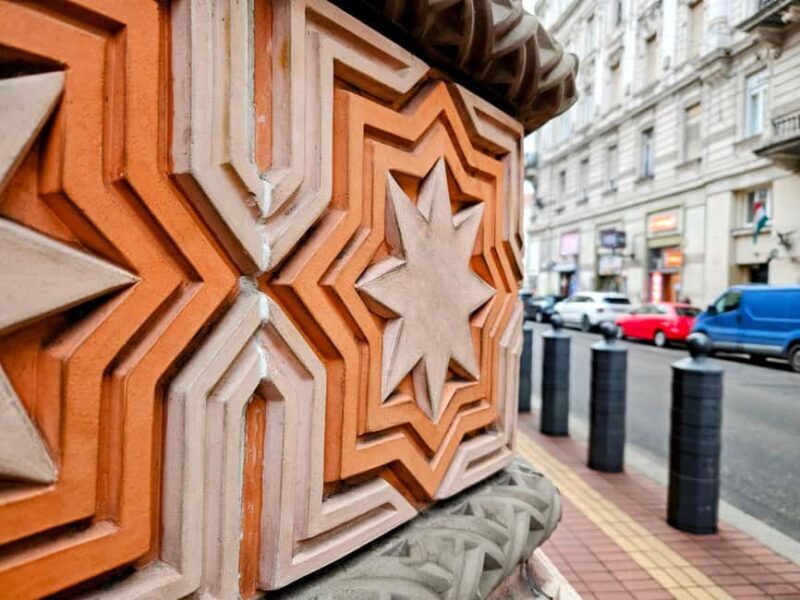 Budapest: Grand City Walking Tour with a Guide - The Overall Experience: Pros and Cons