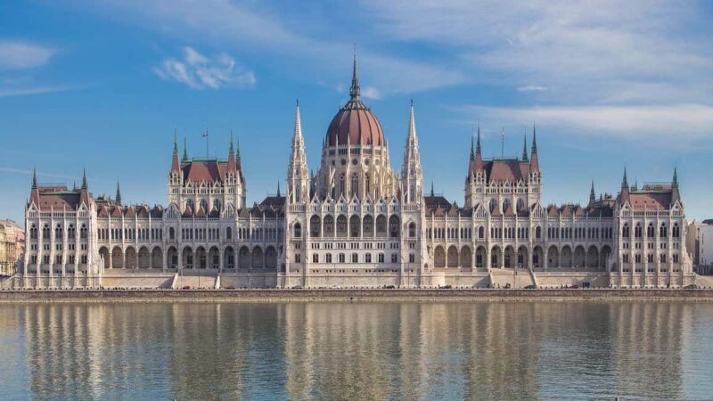 Budapest: Grand Private Driving Tour with Photo Stops - Budapest: Grand Private Driving Tour with Photo Stops – A Detailed Look