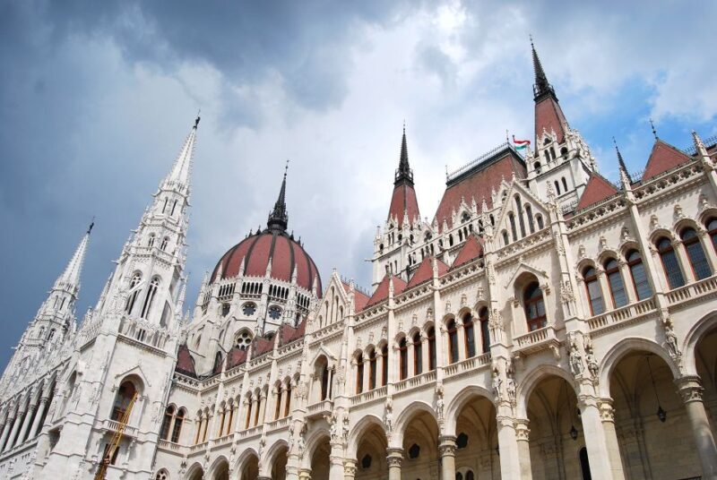 Budapest: Guided Walking Tour of Pest - What Could Be Better