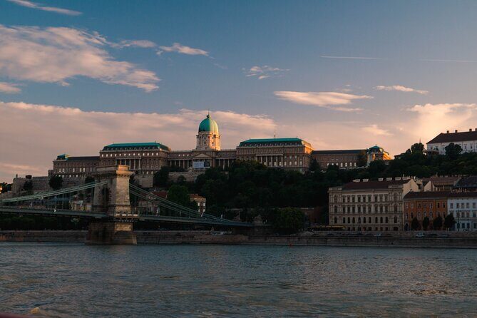Budapest Highlights Sightseeing Cruise - Authentic Traveler Experiences and Honest Feedback