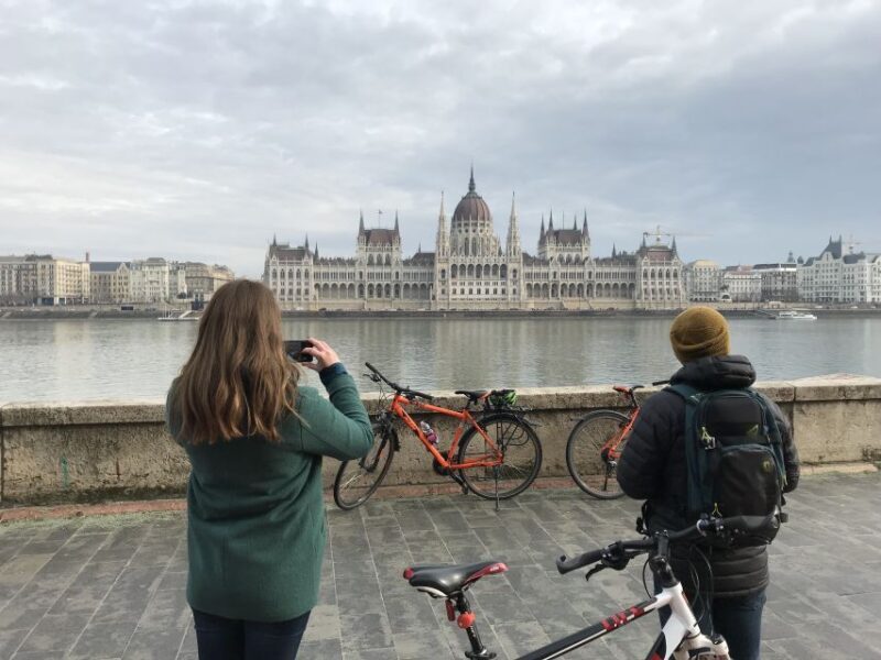 Budapest: Historic Downtown Bicycle Ride with Scenic Views - Why Choose This Tour?