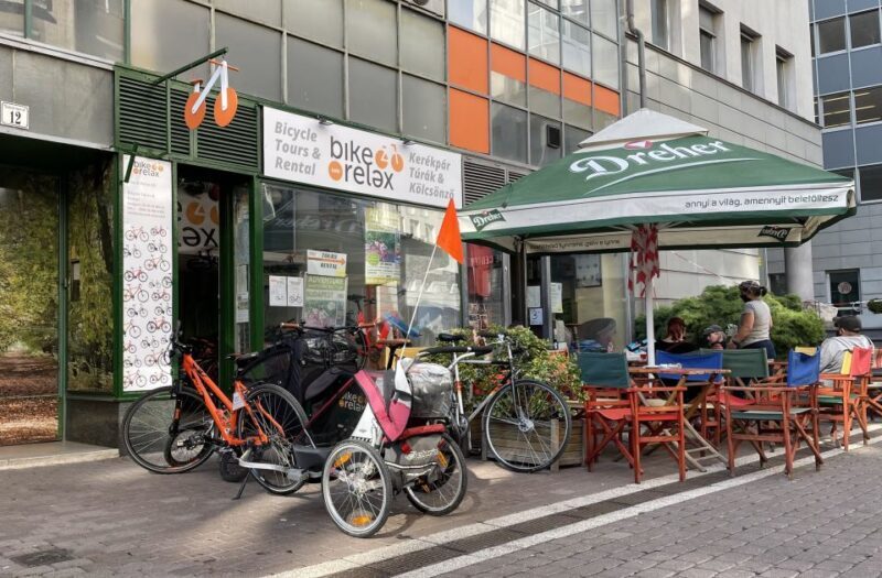 Budapest: Historic Downtown Bicycle Ride with Scenic Views - Who Is This Tour Best For?