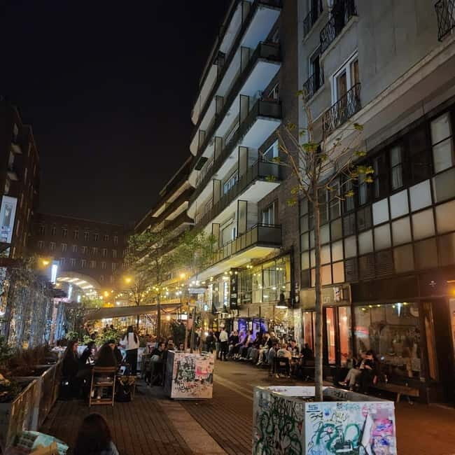 Budapest: Jewish District Night Walking Tour with Drinks - Who It’s Best For