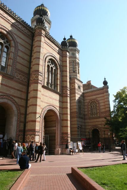 Budapest: Jewish Heritage Guided Tour with Synagogue Ticket - Final Thoughts