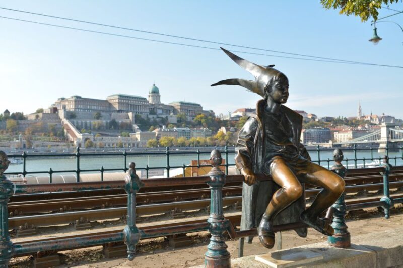 Budapest: Night Walking Tour with Danube River Cruise - Frequently Asked Questions