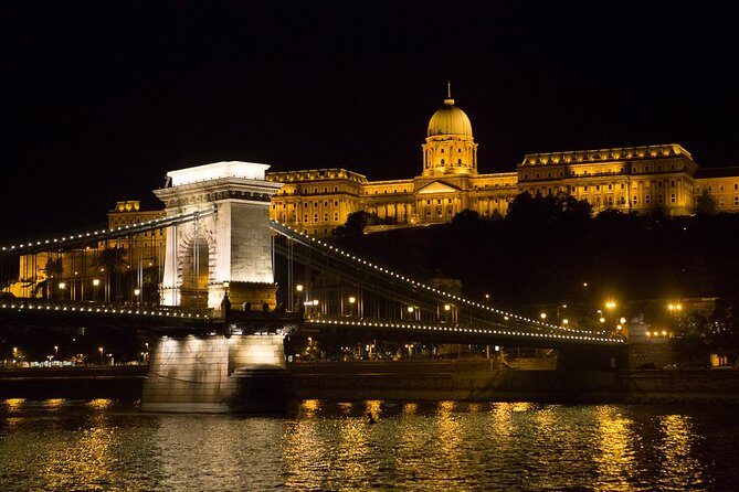 Budapest Night Walking Tour with Danube River Cruise - Why You Might Want to Do This Tour