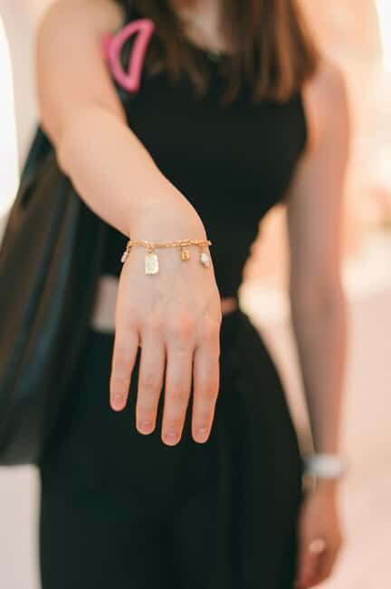 Budapest: Personalized Bracelet-Making Experience - What Do You Get?