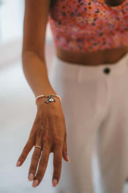 Budapest: Personalized Bracelet-Making Experience - Who Is This Best Suited For?