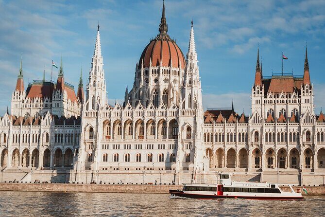 Budapest Premium River Cruises with Welcome Tokaj and Audio Guide - Final Note