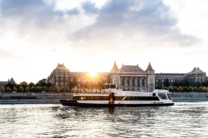 Budapest River Cruise with 1 Free Tokaj Frizzante and Audio Guide - Practical Details That Matter