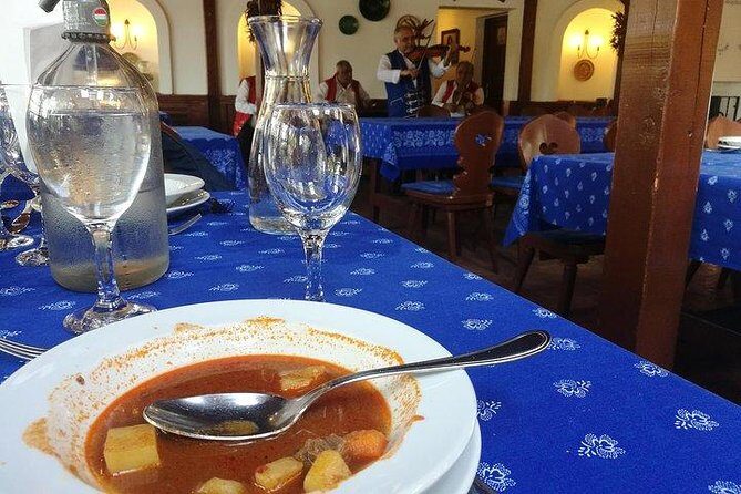 Budapest Private City Tour by car in 3 hours - Who Is This Tour Best For?