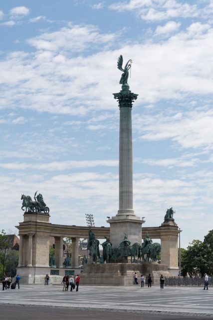 Budapest: Private City Tuk-Tuk Tour & Boat Cruise - Authentic Traveler Insights