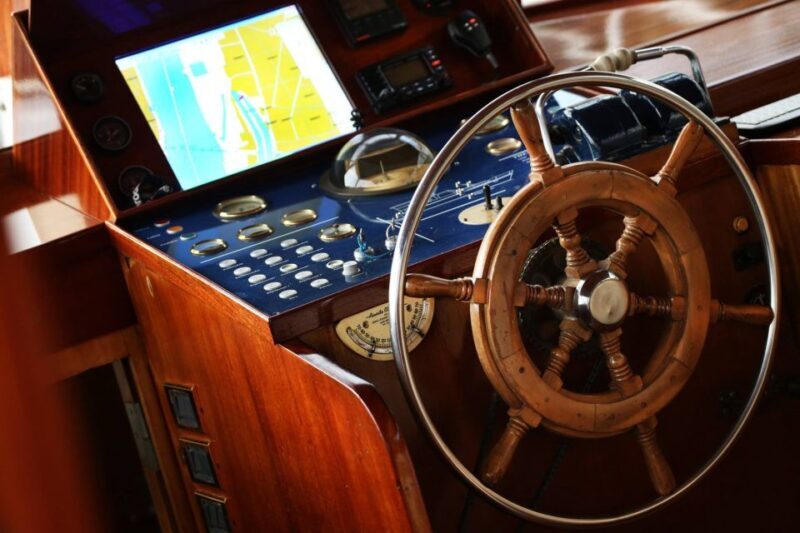 Budapest: Private Danube Yacht Cruise with Welcome Drink - Who Will Love This Tour?