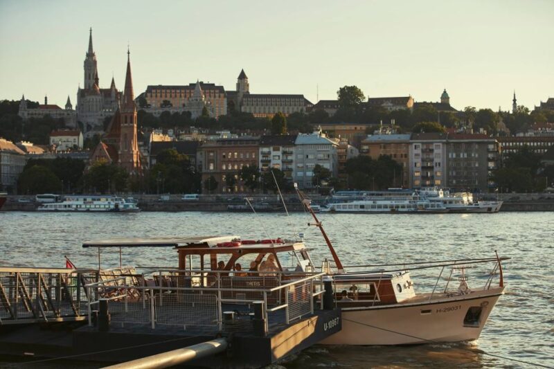 Budapest: Private Danube Yacht Cruise with Welcome Drink - FAQ