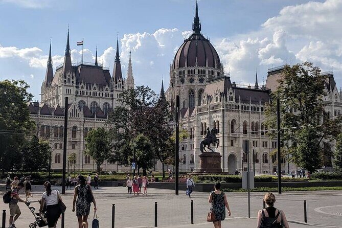 Budapest Private Full-Day City Sightseeing Tour - What Makes This Tour Stand Out?