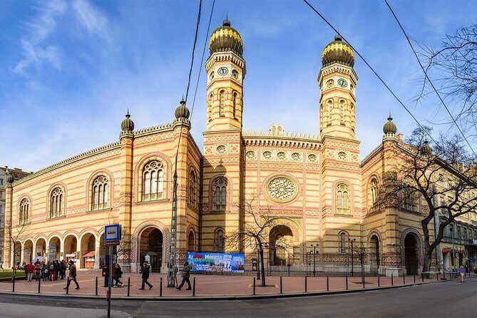 Budapest Private Grand Tour by Car/Minibus - FAQ