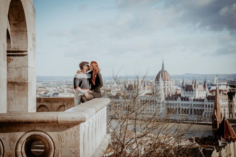 Budapest: Proposal Photos at enchanting Fisherman's Bastion - The Photos: Quality and Delivery