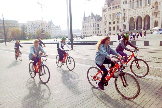 Budapest relaxed bicycle tour at sunset - Who Is This Tour Best For?