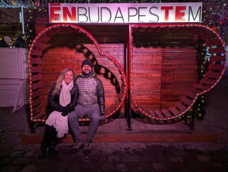 Budapest: Ruin Bars, Street Art, and Jewish Quarter Tour - Walking Through the Highlights