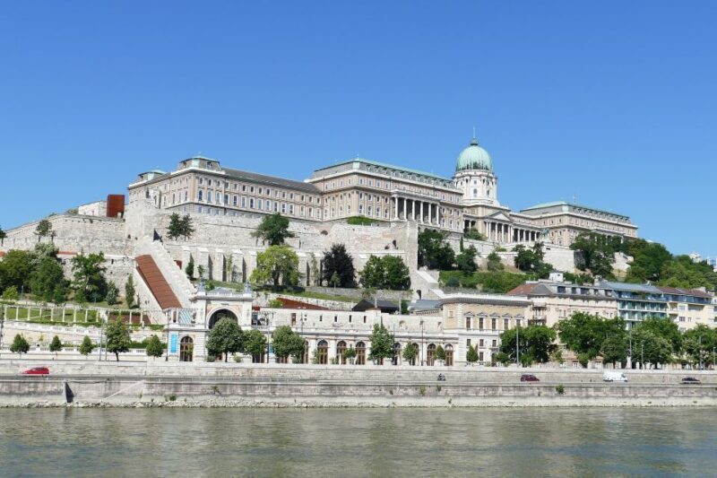 Budapest: Sightseeing Cruise on the Danube - An Honest Look at the Experience