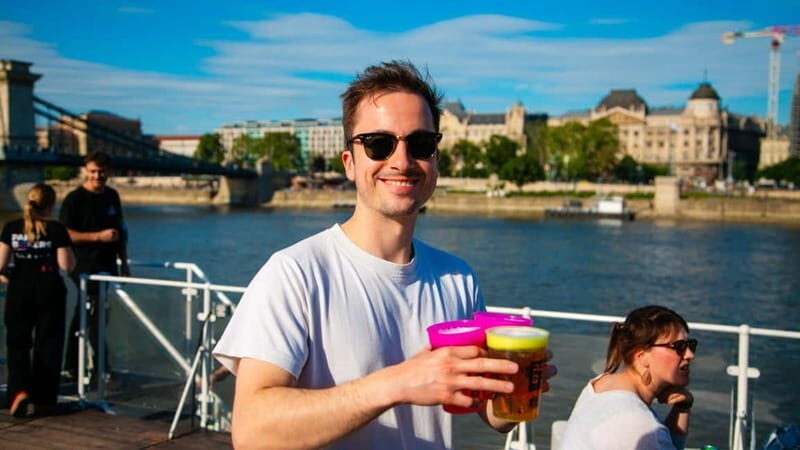 Budapest: Sip & Sail Danube Cruise with Unlimited Beer - Key Points