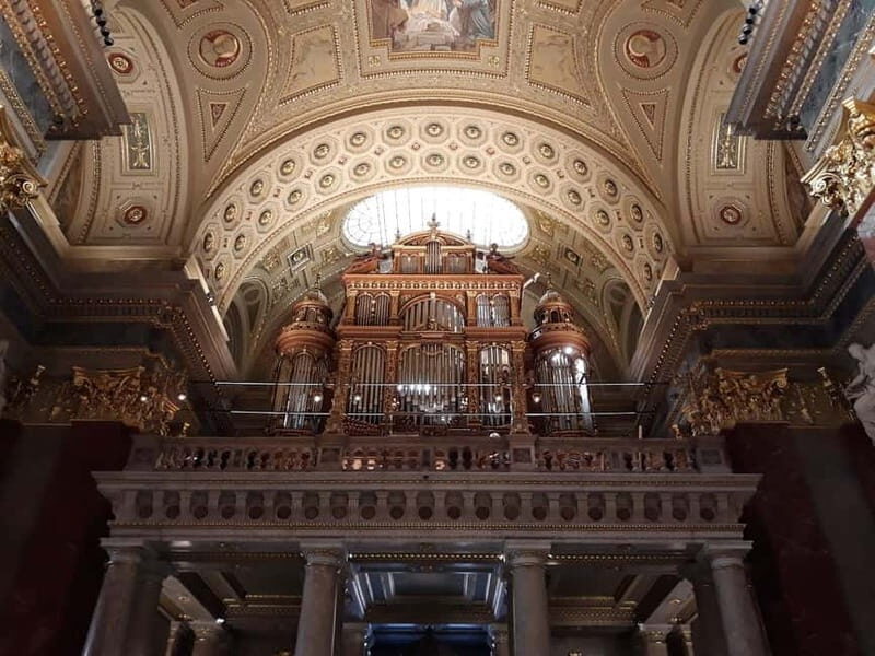 Budapest: St. Stephen's Basilica Tour with Music Performance - Who Should Consider This Tour?
