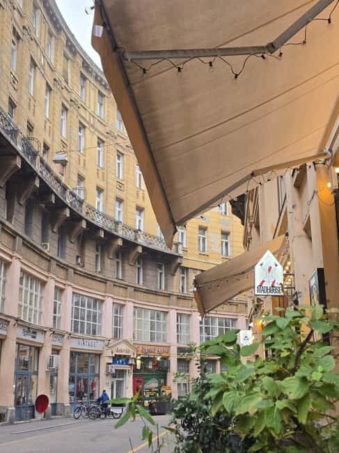 Budapest Street Food & Secrets Tour with Hidden Speakeasy - An In-Depth Look at the Tour Experience