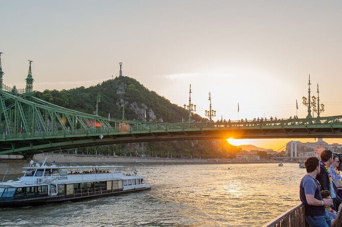 Budapest Sunset Danube Cruise with Unlimited Prosecco - Practical Tips for Booking and Enjoying