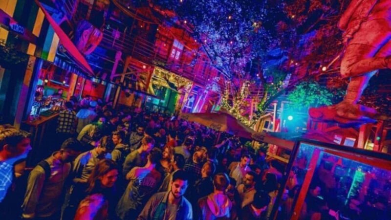 Budapest: Unmissable Bar Crawls with Shots & VIP Club Entry - FAQs