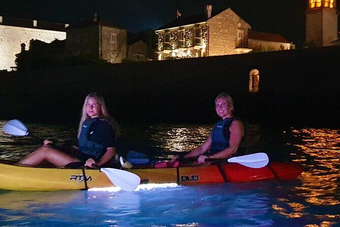 Budva: 2-Hour «Night Lights» Kayak Tour - Who Is This Tour Best Suited For?